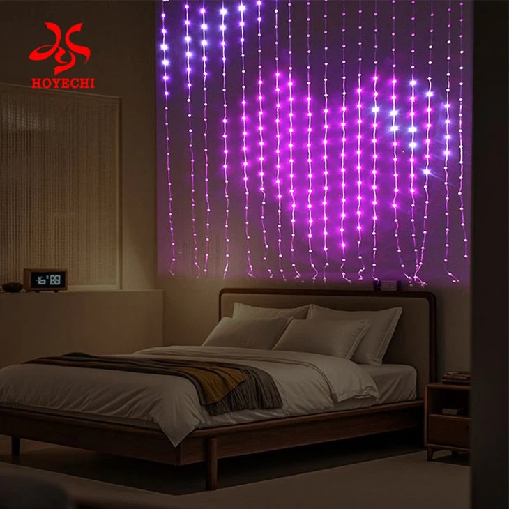 Hoyechi 2m 400 lys fjernbetjeningsmønstre og farveferie LED vinduesgardin Strenglys til dørindretning