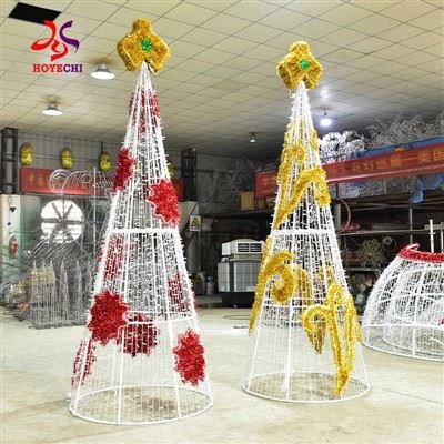 How Can Outdoor Christmas Decorations Transform Your Yard Into A Winter Wonderland